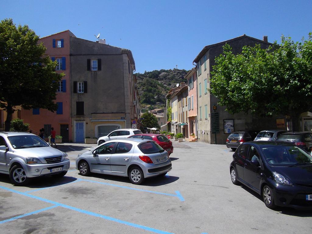 Vila The Nut House La Garde-Freinet Exteriér fotografie
